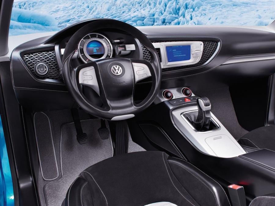  Volkswagen Concept-A 2006 года  (фото 15 из 34)